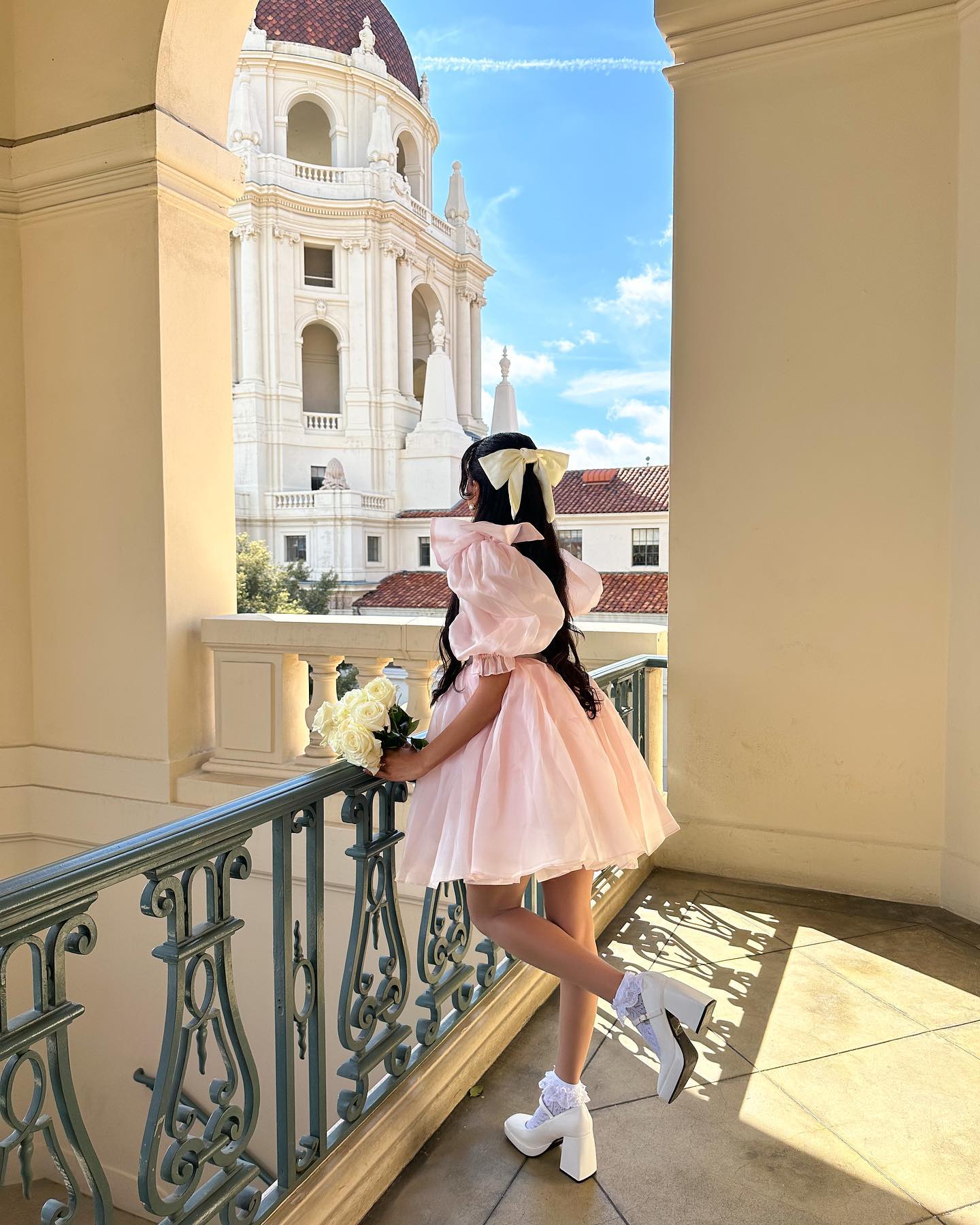 Frilly Socks and Mary Jane Shoes outfits