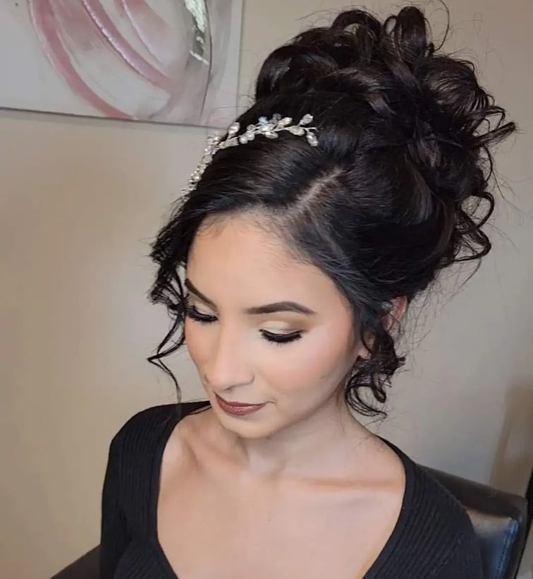Bridesmaid Hairstyles Medium Length: Messy Updo