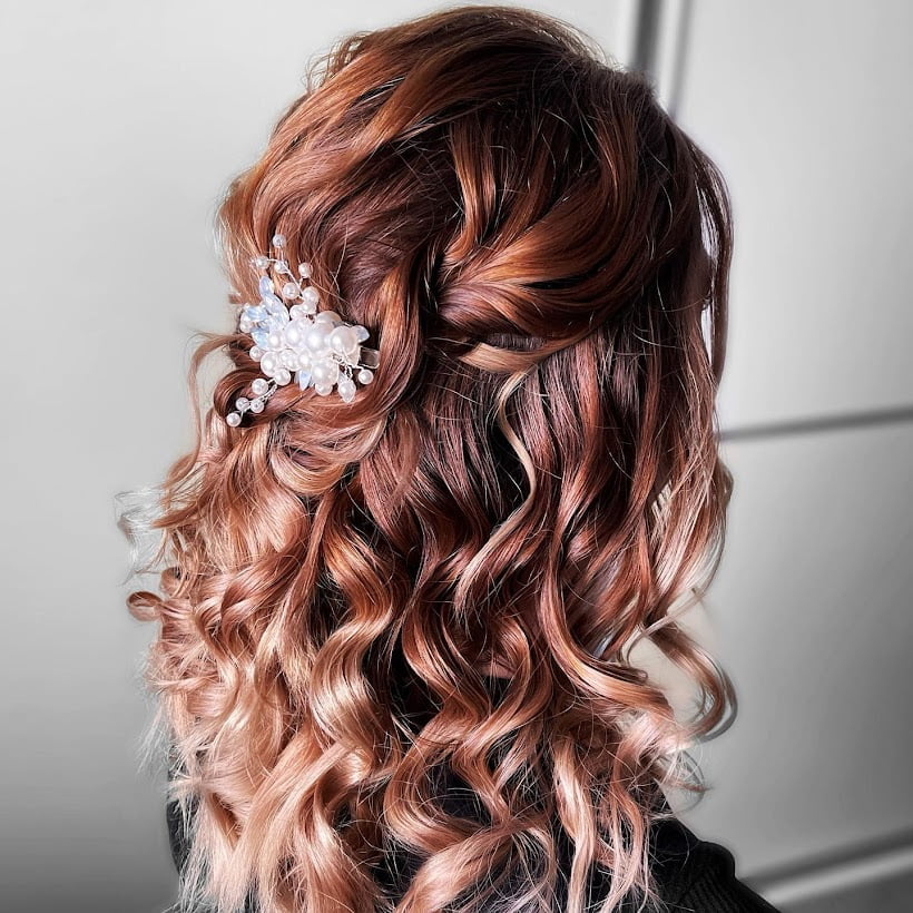 Bridesmaid Hairstyles Medium Length: Choppy Layers Half Up Half Down